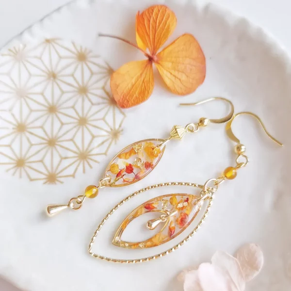 Flânerie Inouïe - Doré - Boucles d'oreilles – Image 9